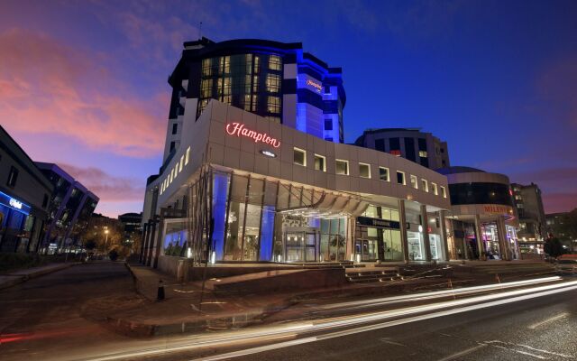 Hampton by Hilton Gaziantep Турция, Газиантеп - отзывы, цены и фото номеров - забронировать отель Hampton by Hilton Gaziantep онлайн вид на фасад