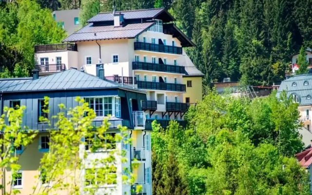 Apartment Bad Gastein Near Ski Lifts