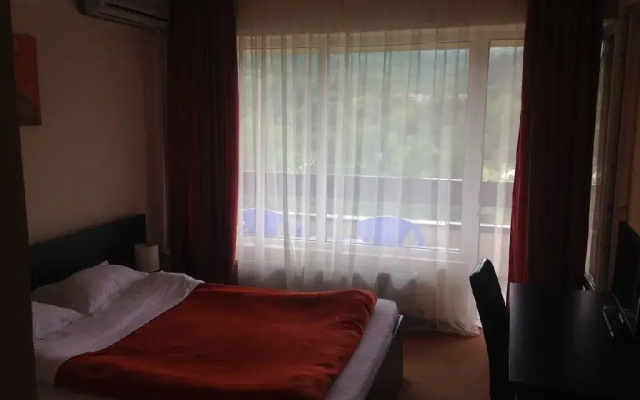 Hotel Diana