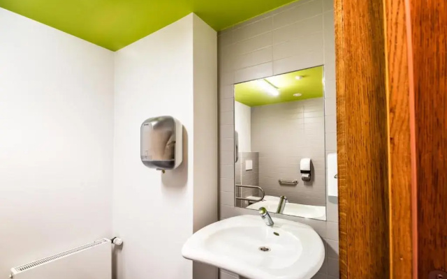 Liège Youth Hostel