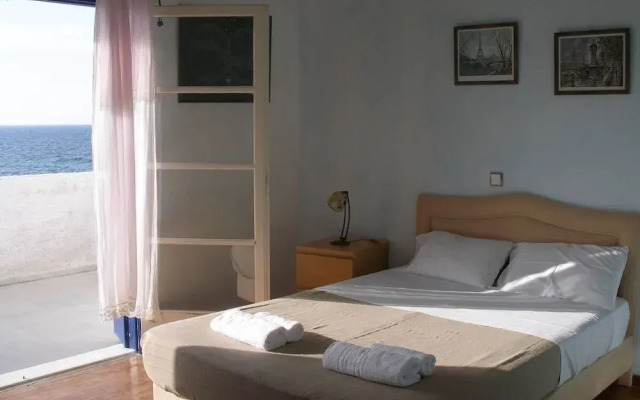 Beach Villa Akrotiri