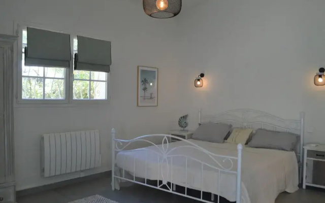 Holiday Home With Large Garden and Pool
