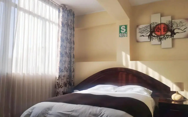 Hotel B & V