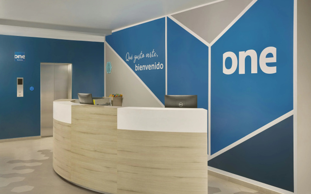 One Acapulco Diamante
