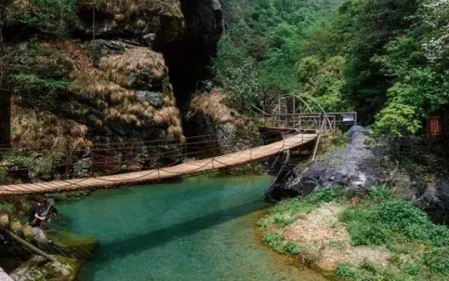 Chunjixia Resort