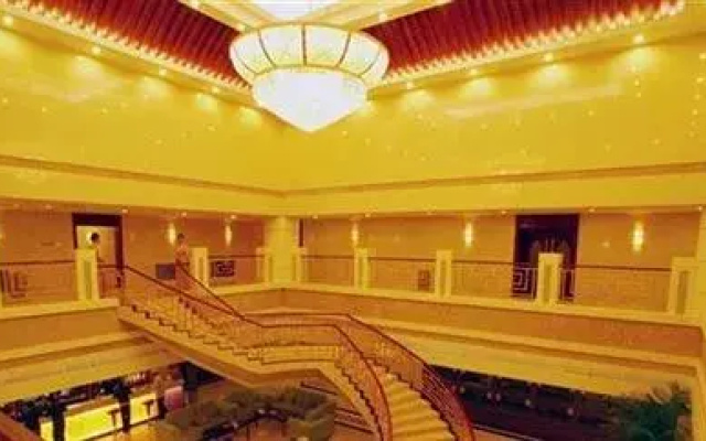 Pingliang Guangcheng Hotel