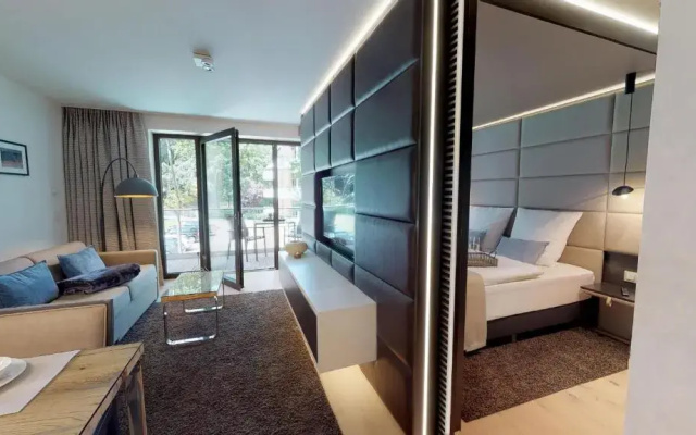 White Pearl Apartment 1.09