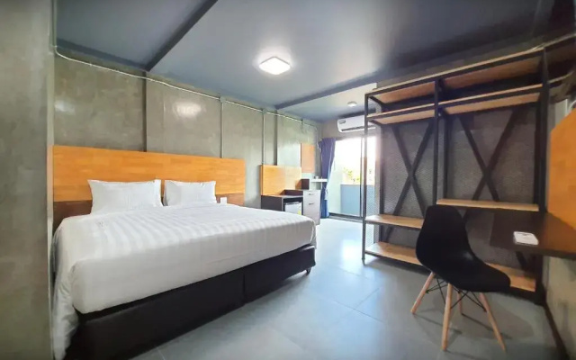 Billions loft Inn