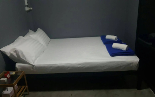 Din Space Bangkok