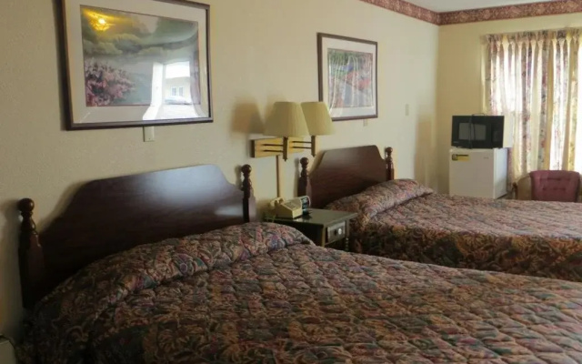 Holiday Motel