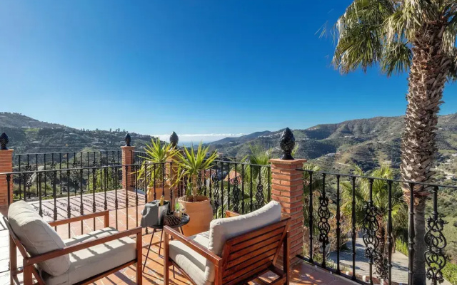 Malaga Hills Boutique & Wellness Hotel