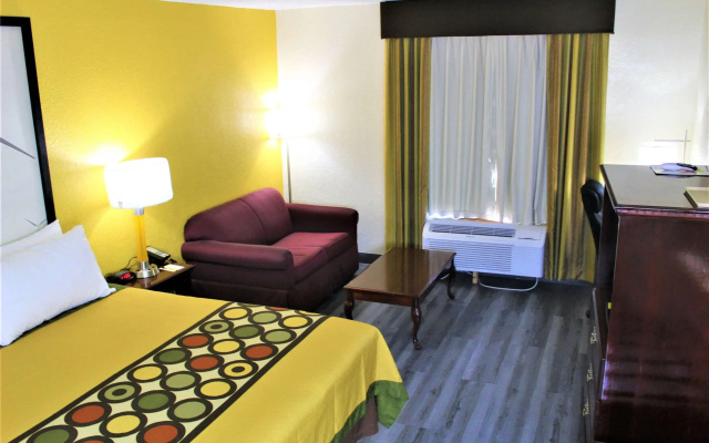 Super 8 by Wyndham Ft Stockton