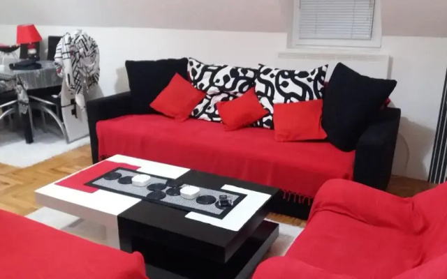 Apartman ČAR 19