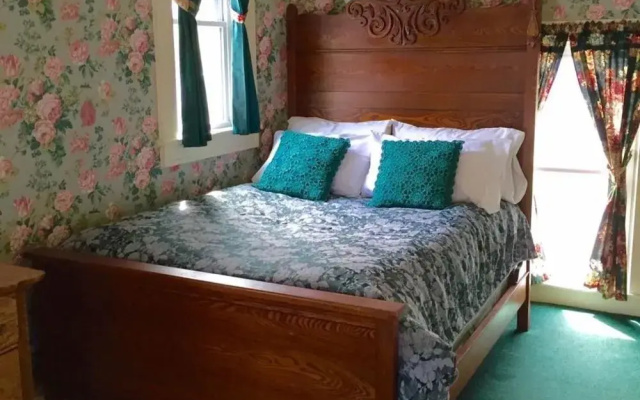 Chestnut Street Inn
