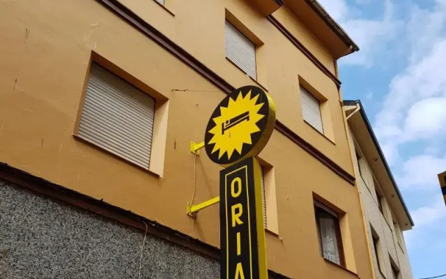 Pensión Oria