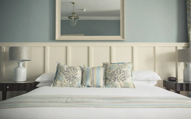 The George Hotel, BW Signature Collection