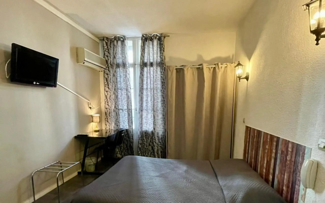 Hotel Alexander