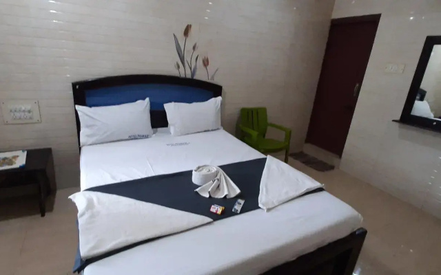 Prakash Hotel