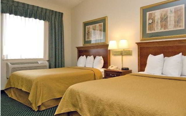 Quality Inn & Suites Lexington 2