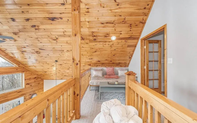 The Quarterdeck by Taylor Made Deep Creek
