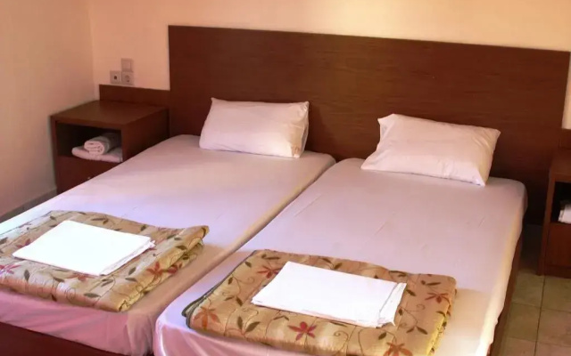 Nisi Apartments