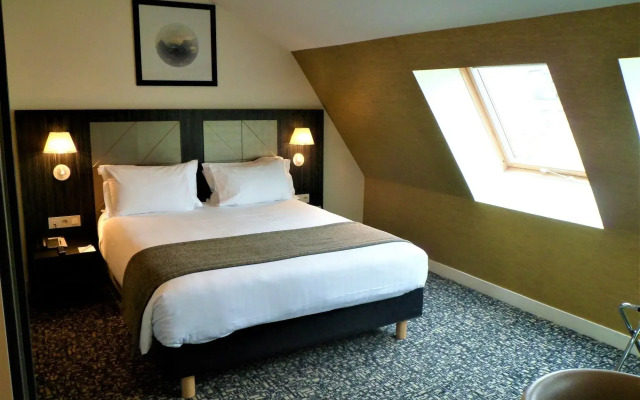 Отель Holiday Inn Paris Opéra Grands Boulevards by IHG