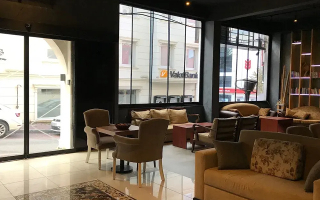 Safir Hotel