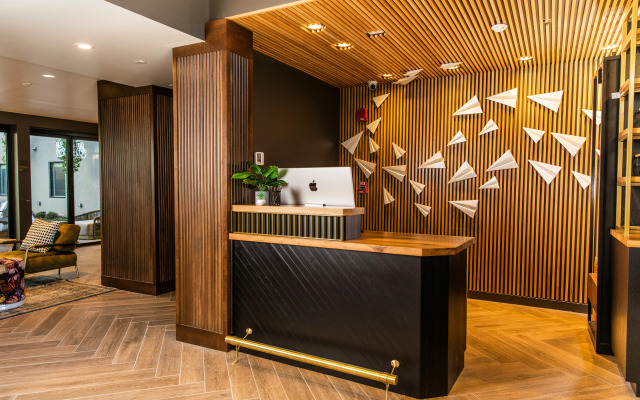 voco The Darwin Atlanta Midtown by IHG