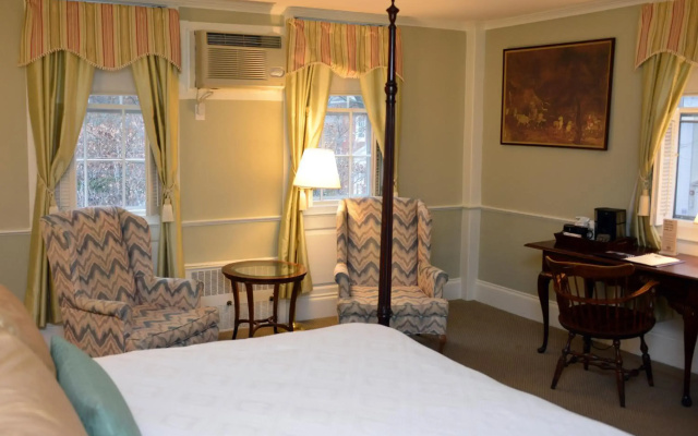 Concord's Colonial Inn