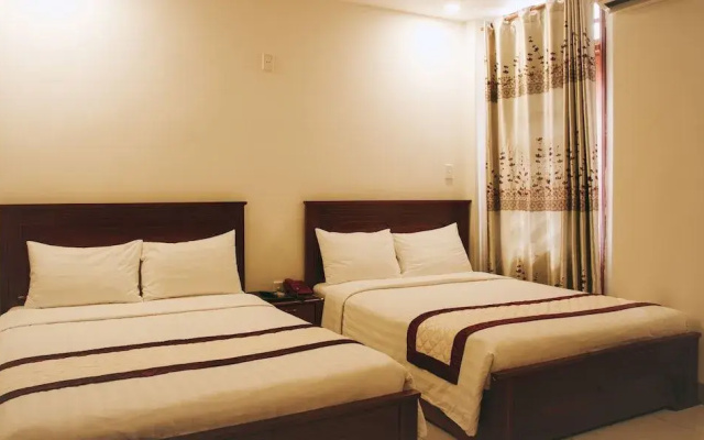 Bright Hotel