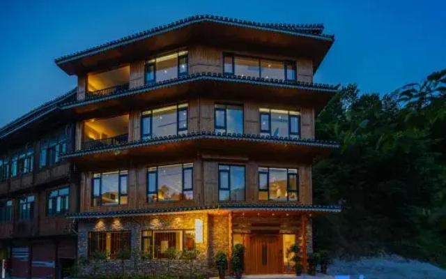 Xinghe Mountain Language Boutique Homestay