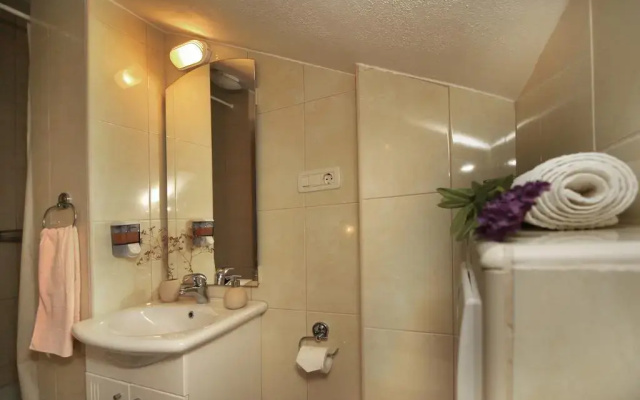 Apartments Caralipeo
