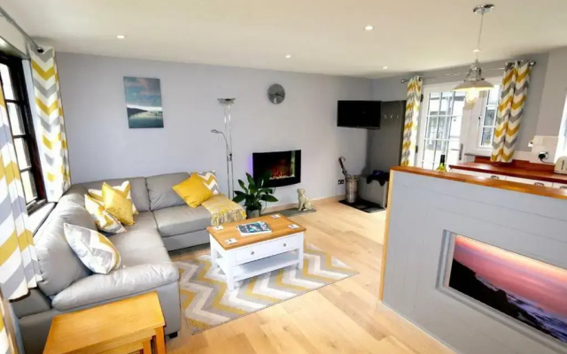 20 Tudor Court " Four Star AA accommodation"
