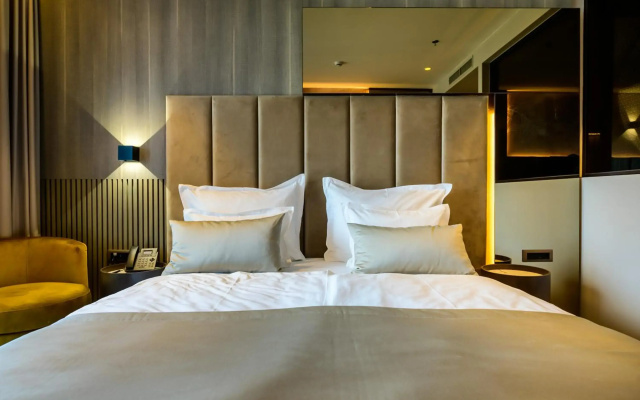 Marinus Beach Hotel
