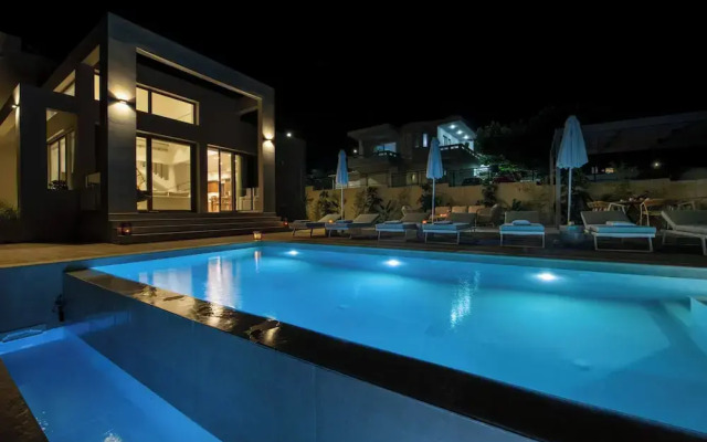 Villa Manu Luxury Living