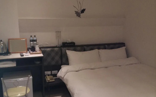 Tilon Hotel