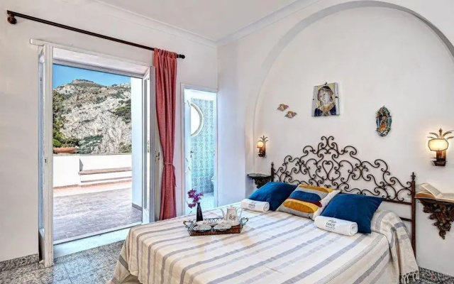 Villa Goldfinger