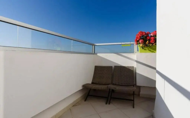 One Bedroom App 10 min to beach