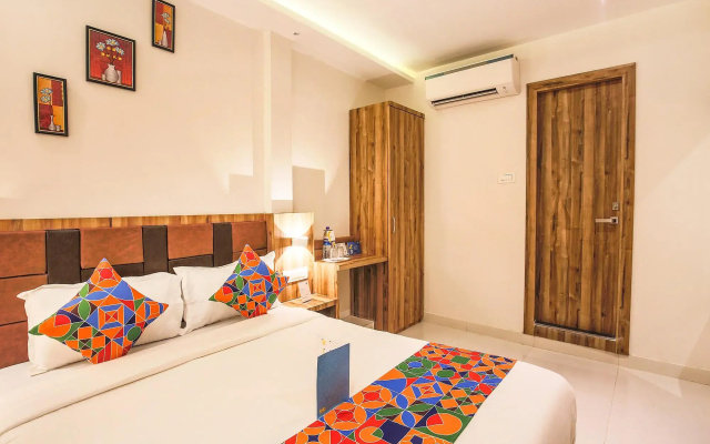 FabExpress Gateway Inn