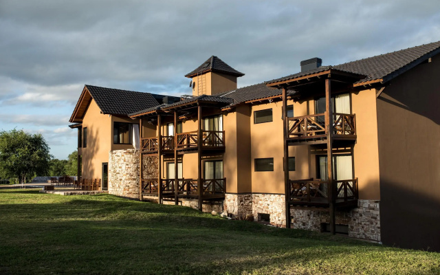 Ayres Del Champaqui Suites Golf & Spa