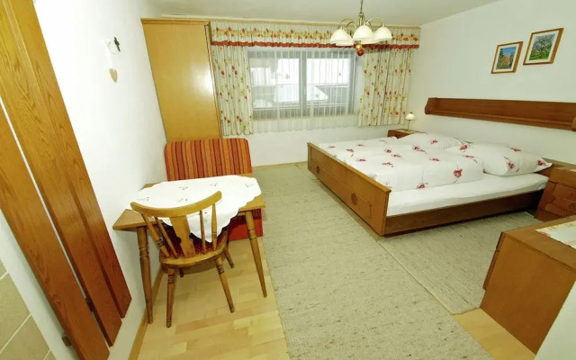 Lovely Apartment on Working Farm in Strass im Zillertal