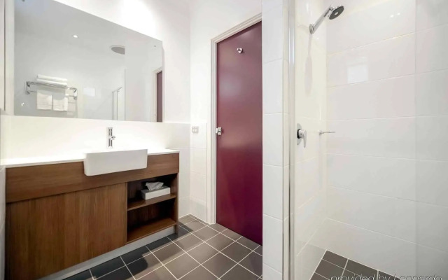 Grosvenor Hotel Adelaide by Accor