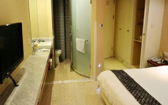 Dongfang Hotel