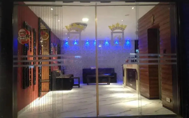 Hotel Royal Inn