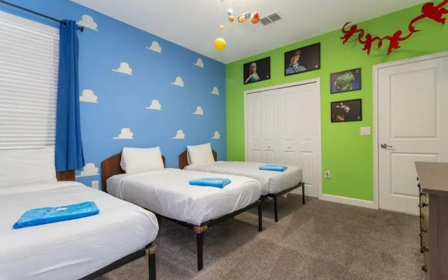Spacious home near Disney Parks