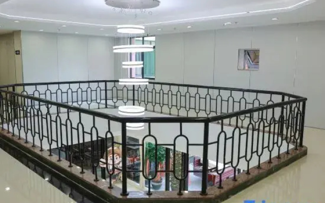 Jiarun Grand Hotel
