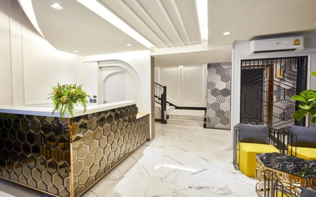 Chezzotel Pattaya