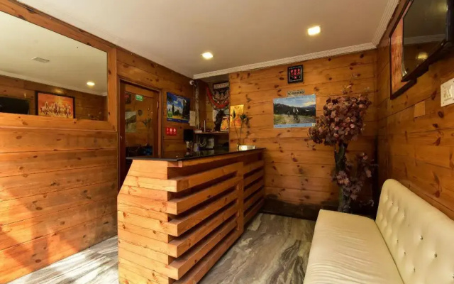 Hotel Whispering River by OYO Rooms