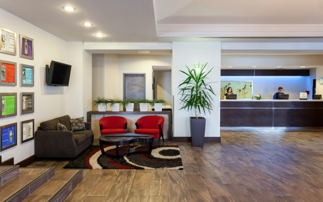 Saint John Harbourfront Hotel