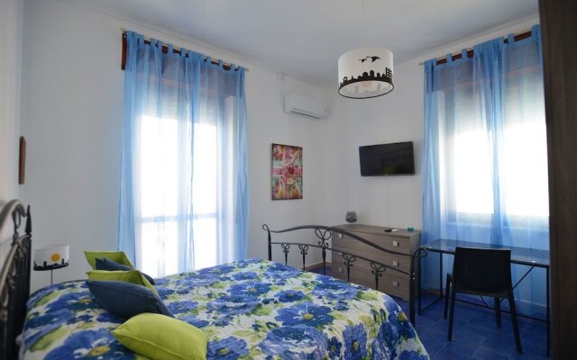 Liberty Guest House in Alghero, Italy from 108$, photos, reviews - zenhotels.com guestroom